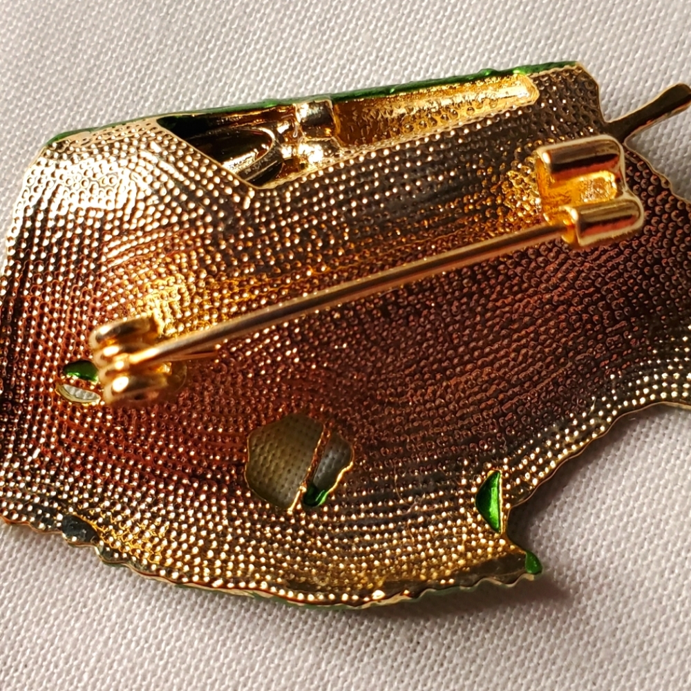 Green Leaf Rhinestone Ruby Silkworm Gold Toned Br… - image 6